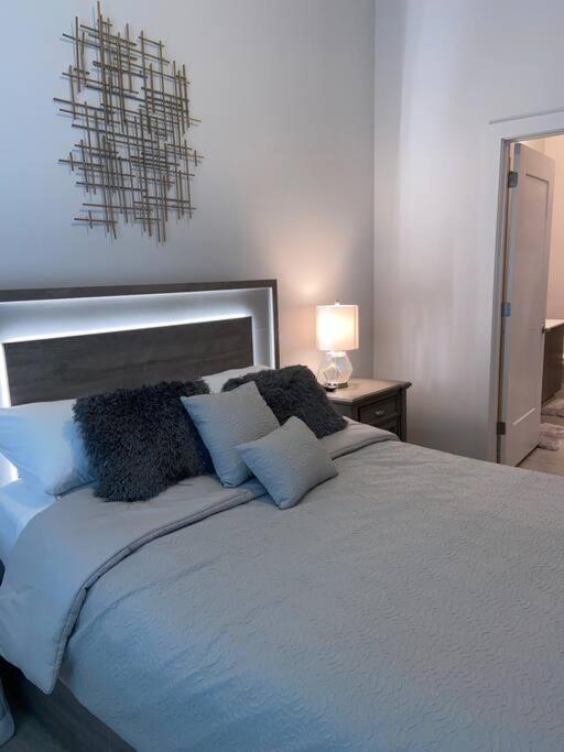 Comfy Midtown 1 Bdr W/ City View And Balcony. Atlanta Buitenkant foto